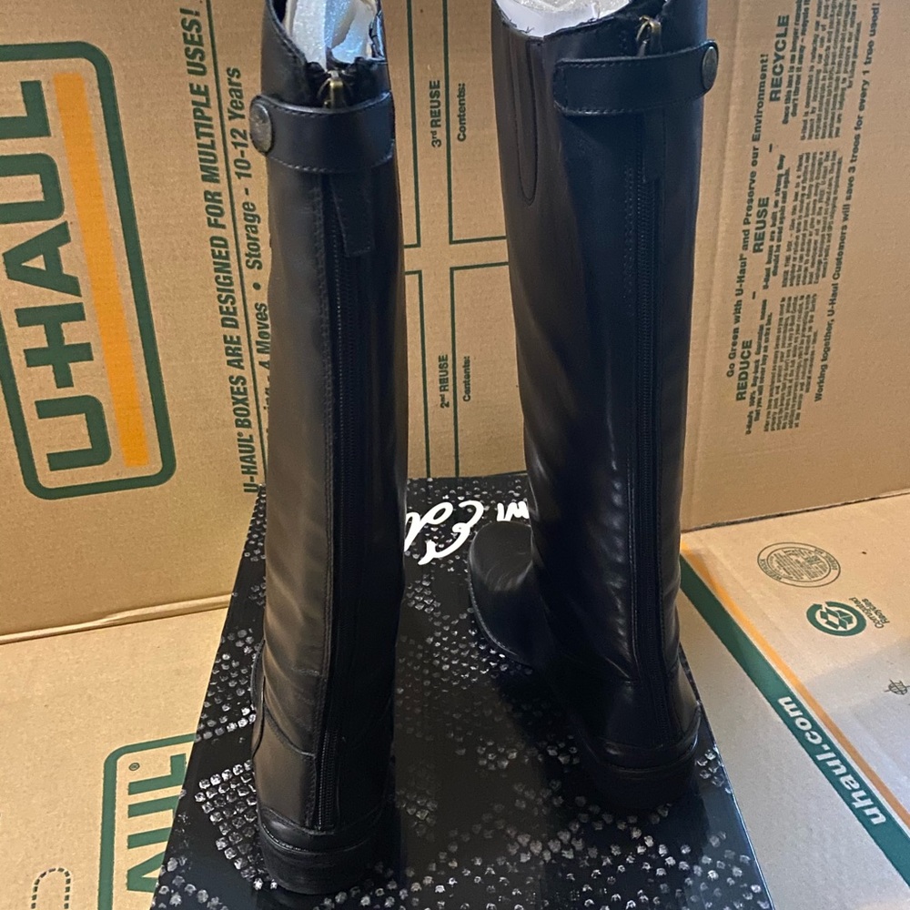 Sam Edelman - Picture 4 of 6